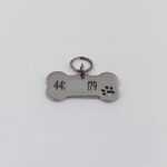 Placa de identificación para perros personalizada a láser